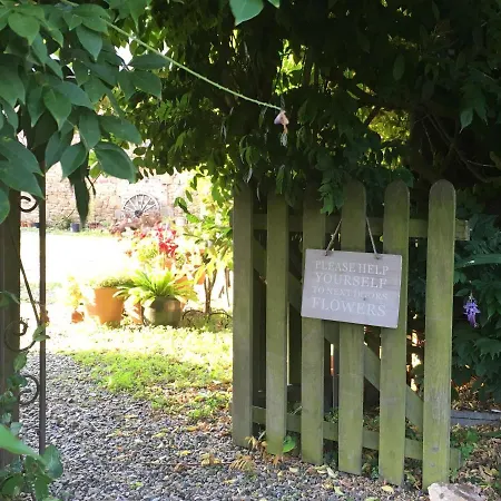 La Grande Chapelle Bed & Breakfast 2*