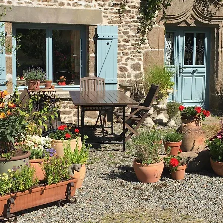 Bed & Breakfast La Grande Chapelle Ambrieres Les Vallees