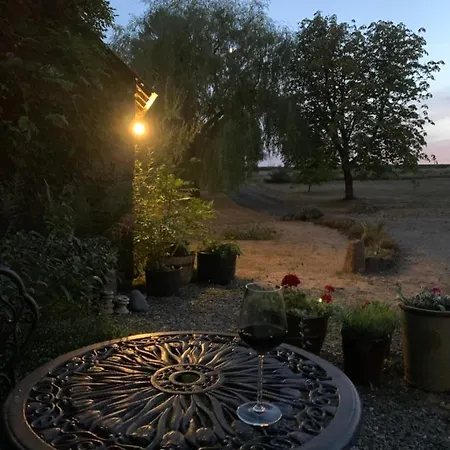 Bed & Breakfast La Grande Chapelle Ambrieres Les Vallees